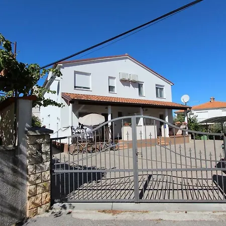 Appartamento Lory Rovigno