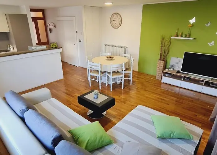 Διαμέρισμα Lory Ρόβινι